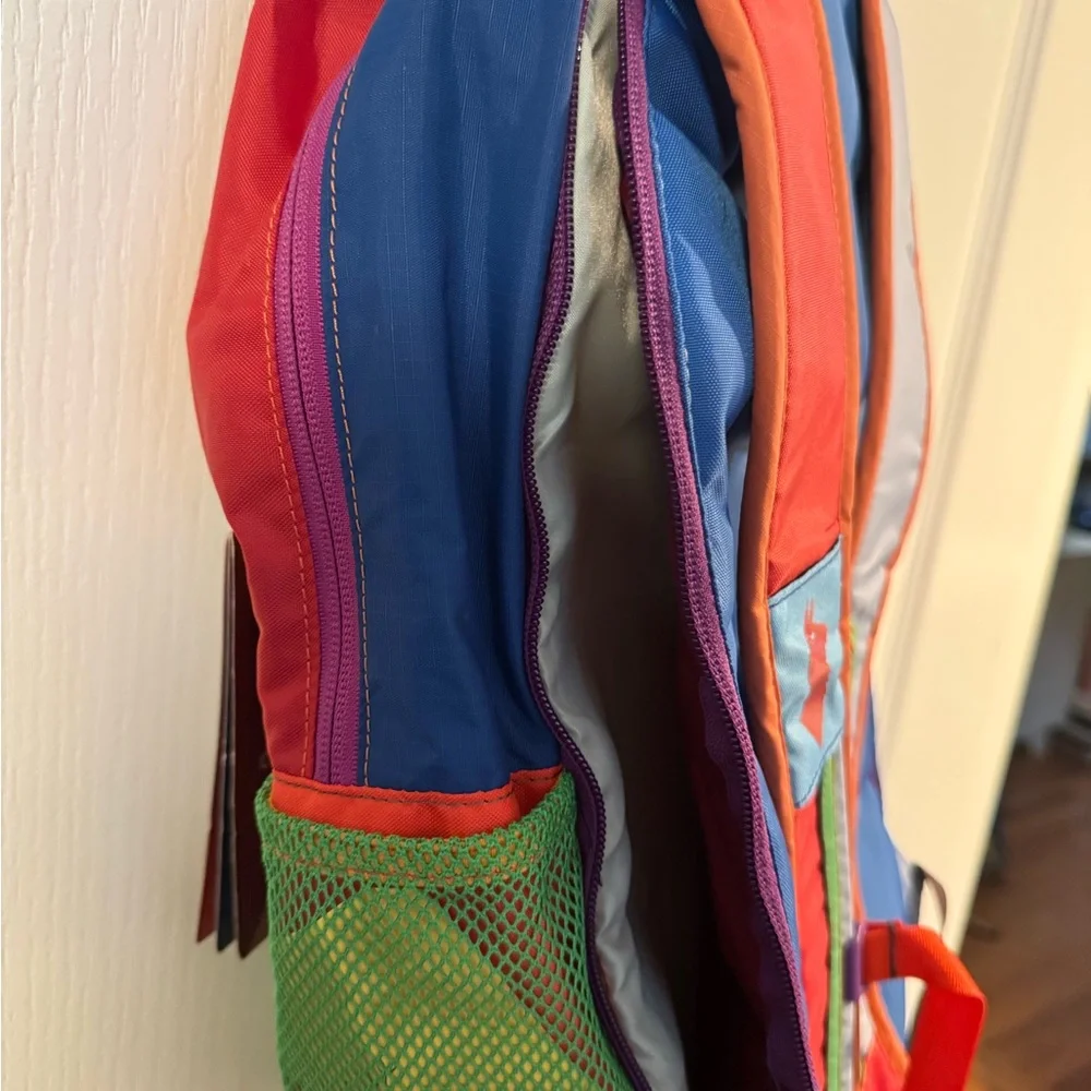 Cotopaxi Batac 24L Backpack with Aqua and Red - Picture 5 of 6